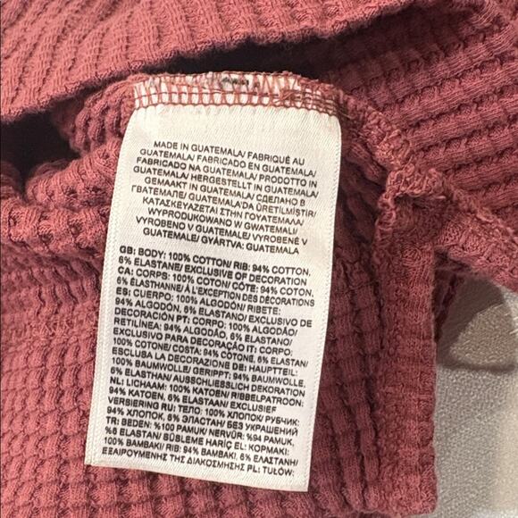 The North Face Women's Waffle-weave Knit Top in Rose Size S - Picture 6 of 9